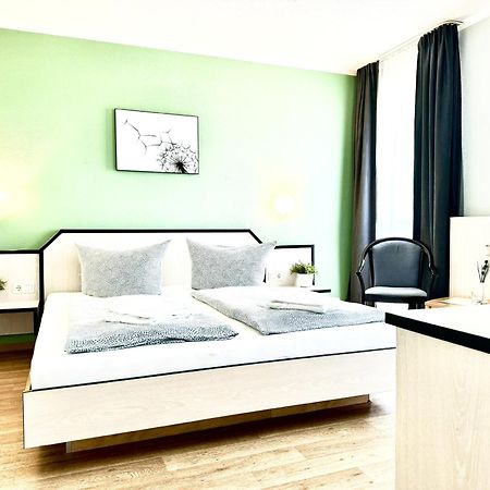 F-1010 Strandhaus Moenchgut Bed&Breakfast Dz 28 Terrasse Strandnah, Inkl Fruehstueck Lobbe Esterno foto